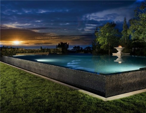 raised-pool-pool-at-night-studio-h-landscape-architecture_562
