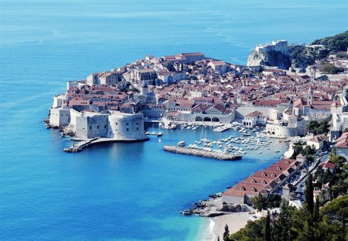 6325_10151735423986929_758622163_n